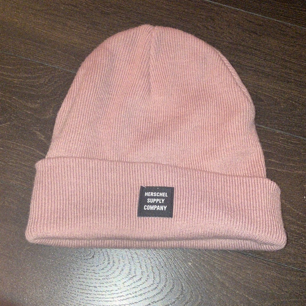 Herschel pink woman hat